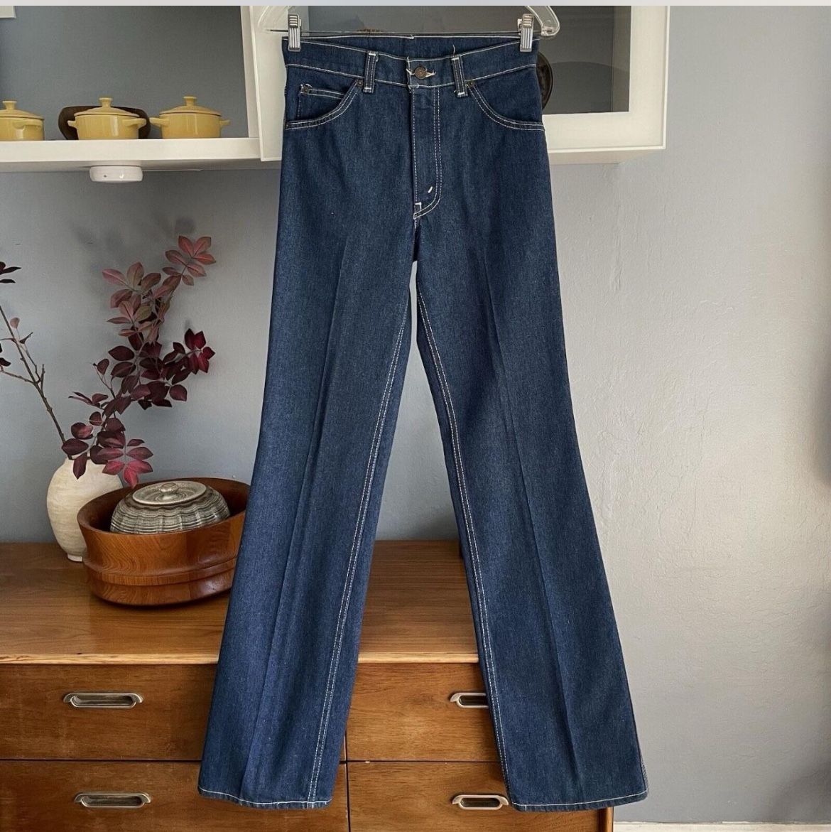 Vintage 70's Levi's Movin' On Blue Tab Jeans High Rise