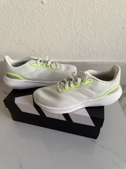 Adidas Run Falcon 3.0 Size -  7.5W