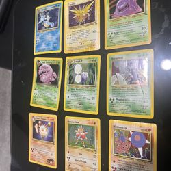Binder Full Of 600+ Vintage Pokemon Cards 