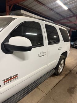 Part out 2007-2014 Tahoe