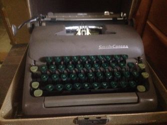 Smith corona typewriter