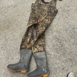 Chest Waders Size 8