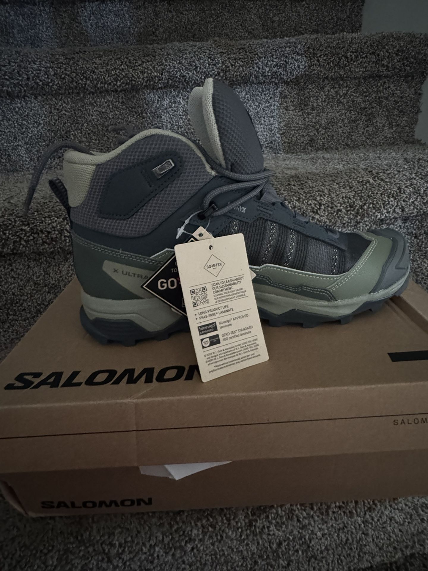 Salomon hiking boots