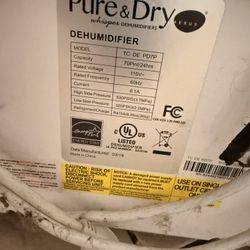 Dehumidifier 70 Pints / 24 Hr