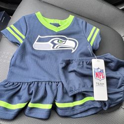 Seahawks 2-piece Baby Girl Dress (3-6 Mos)