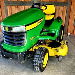 John Deere X500 Lawn Tractor/Mower