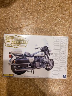 Aoshima California Police Motorcycles 1:12th Scale