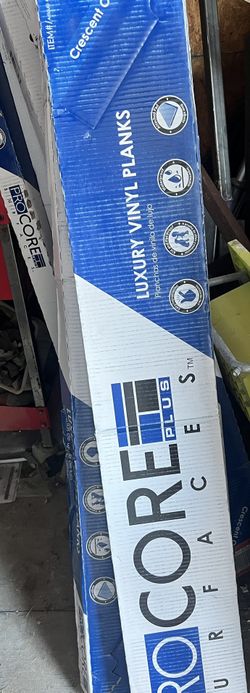 Crescent Oak Waterproof Vinyl Planks