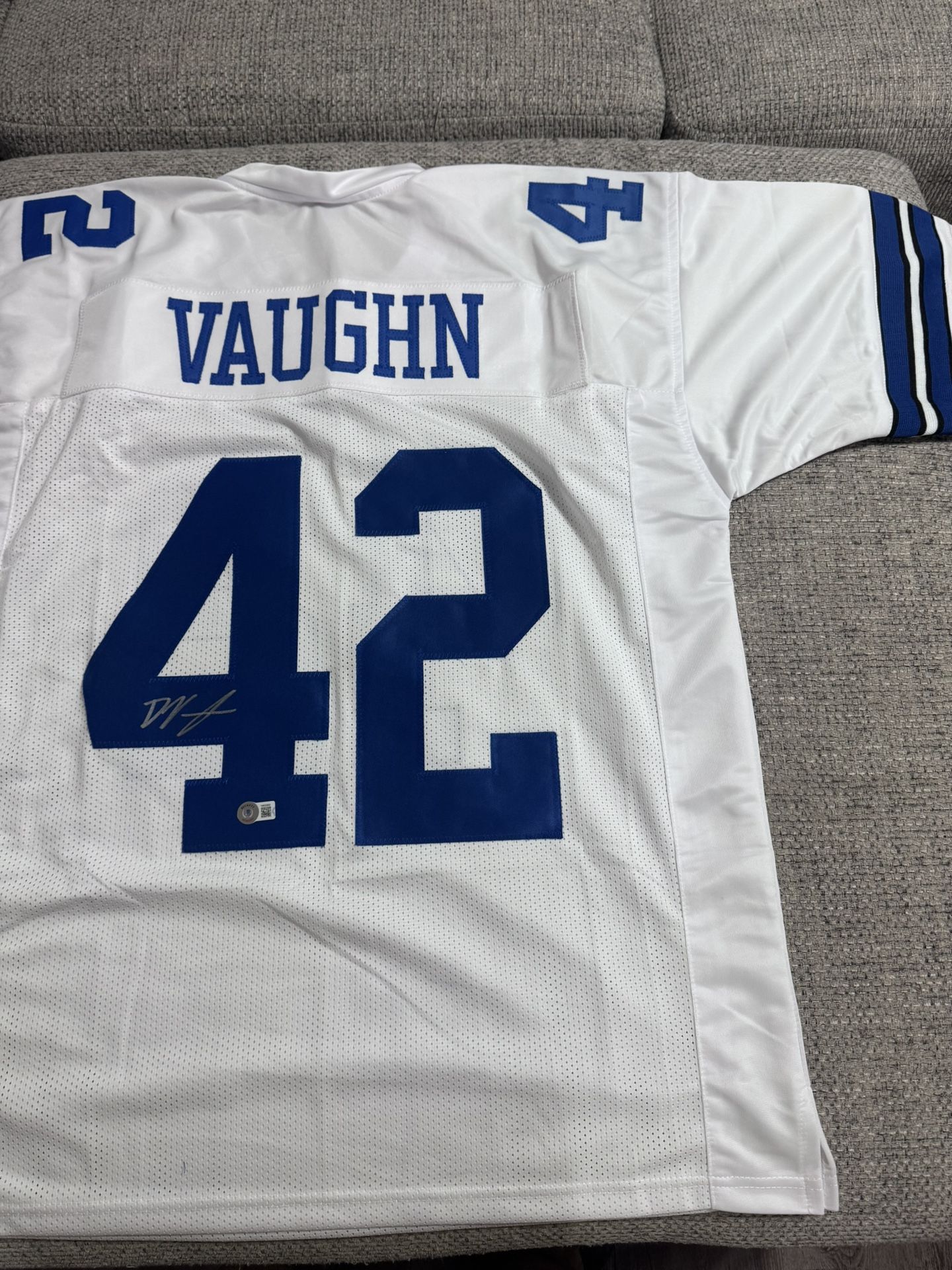 Deuce Vaughn Signed Autograph Custom Jersey - Beckett Coa - Dallas Cowboys