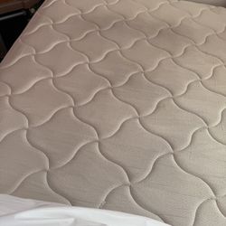 Queen Mattress 
