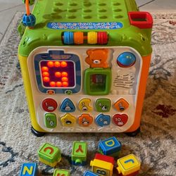 VTECH ULTIMATE ALPHABET CUBE TEACHING/LEARNING TOY FOR BABIES AND TODDLERS