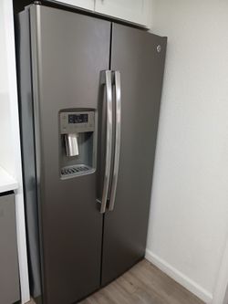 GE Refridegerator