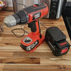 Black & Decker Drill With Charger