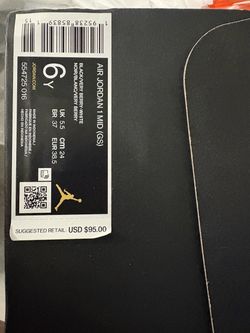 Jordan 1 Mid Very Berry (GS) 6Y