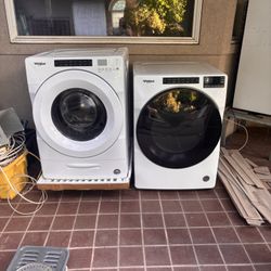Whirlpool Washer And Dryer
