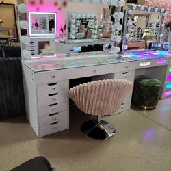 White Vanity Table & Big Mirror W/Bluetooth Speakers 