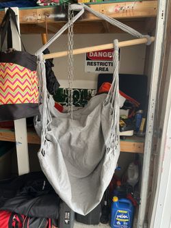 Swing Chair W Pillow