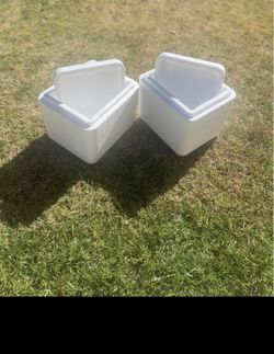 Small Styrofoam Ice Chest