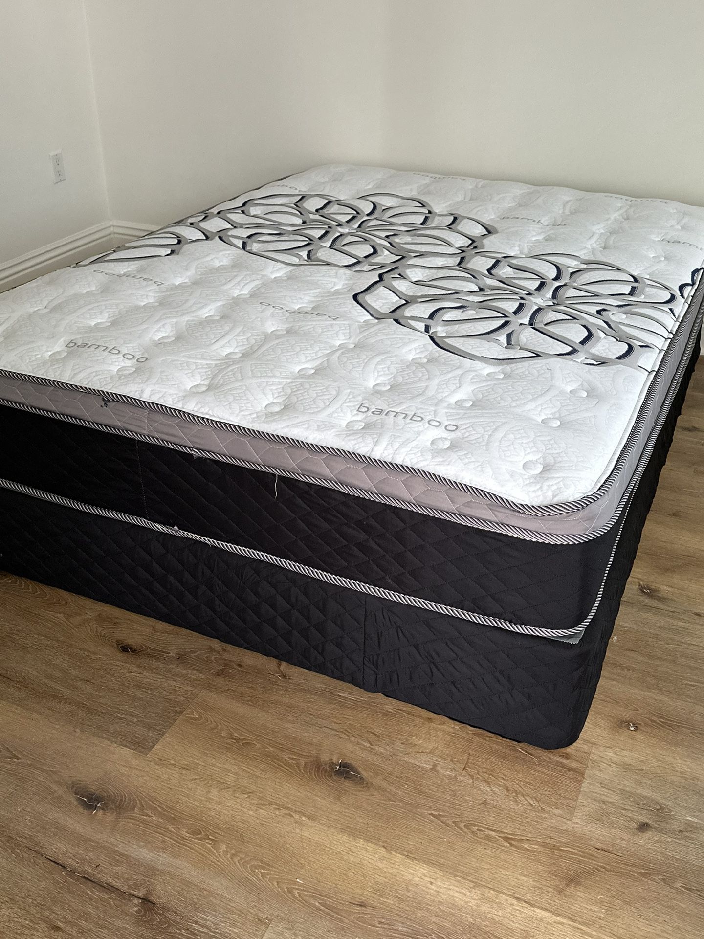 Queen Size Mattress Pillow Top 12” Brand New Mattress All Sizes Available Same Day Delivery Brand New Mattress