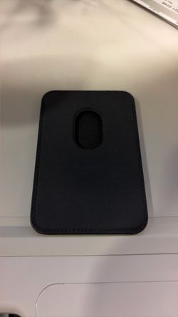 Apple wallet