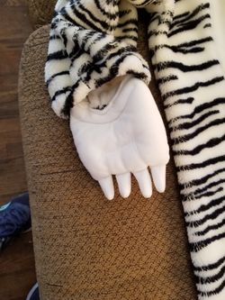 Animal jumpsuit kid size 8-9 kids