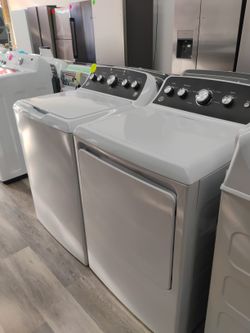 BRAND NEW OPEN BOX GE DEEP FILL WASHER & ELECTRIC DRYER ! 1 YR MANUFACTURES WARRANTY! DELIVERY & FINANCING AVAILABLE !