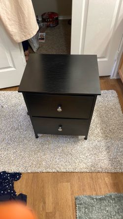2 table with drawers