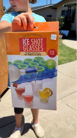 Ice shot glasses
