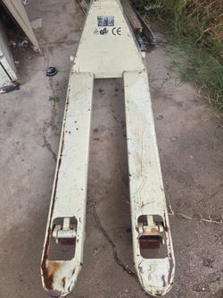 Manual Pallet Jack 5500 LBS