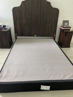 Sealy Foundation, Queen Size