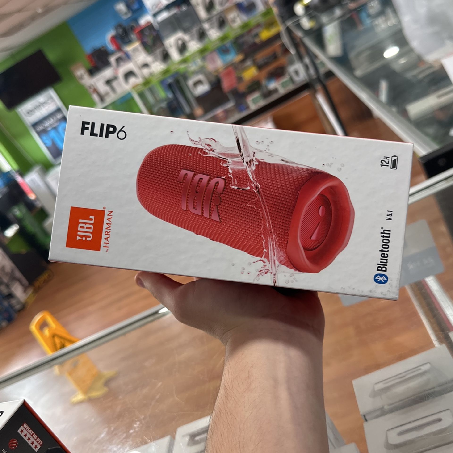 JBL Flip 6 Portable Waterproof Speaker (Red) Brand New Sealed