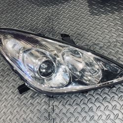 2005 2006 Lexus ES330 Headlight Right Passenger Side TYC Certified Part