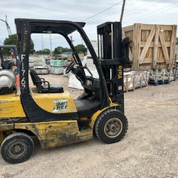 Selling 8  Forklifts 1Yale 5000 pound capacity$6100  6 heister, 3000 capacity propane  $4,700  1 Caterpillar 3000 pound capacity  $4300  