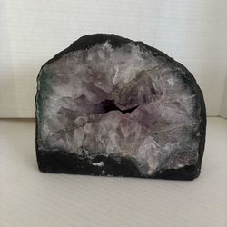Amethyst Chrystal Geode Gray/Purple (over 11 lb)