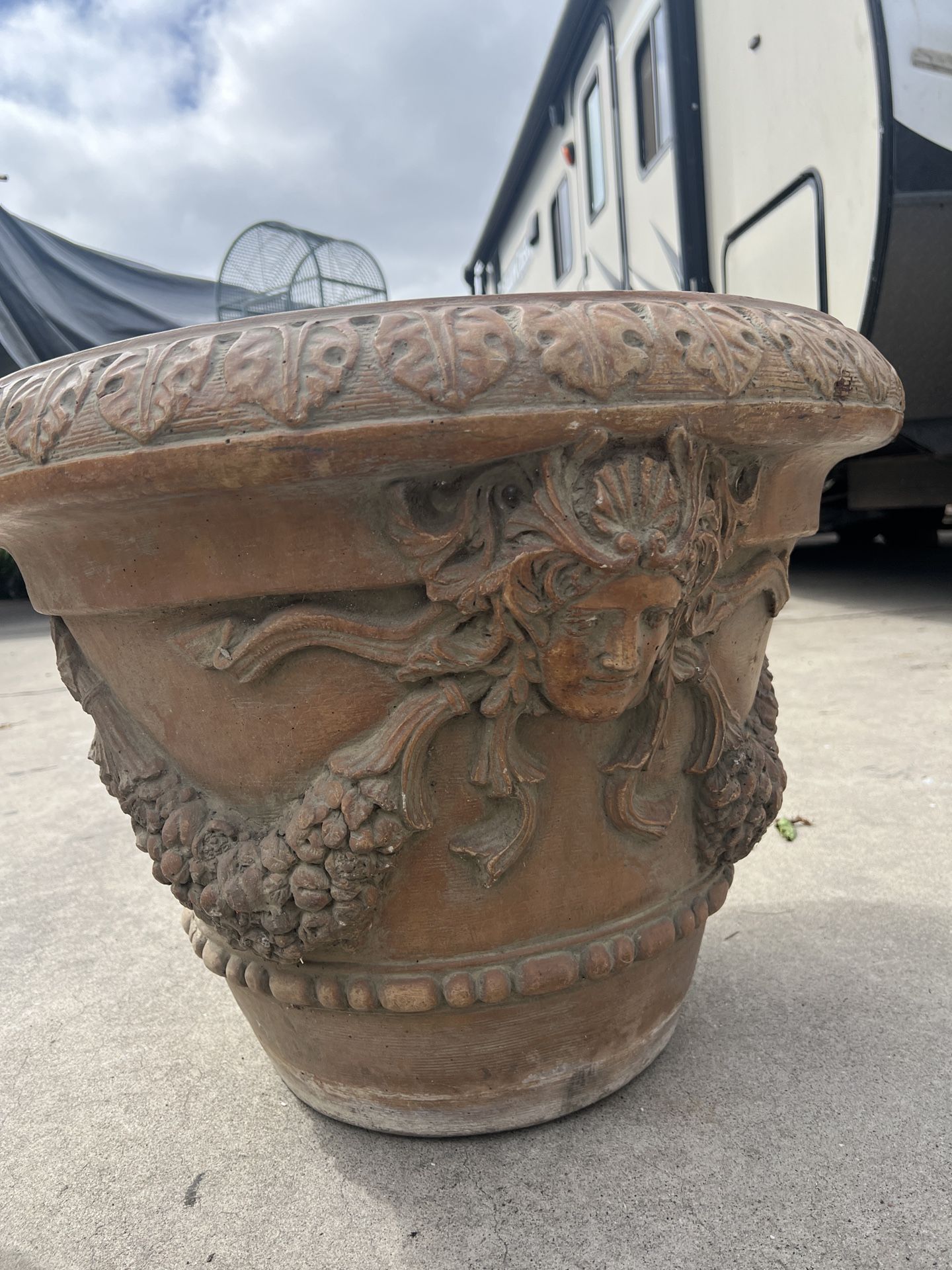 Medusa Ceramic Clay Pot