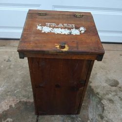 Trash Bin