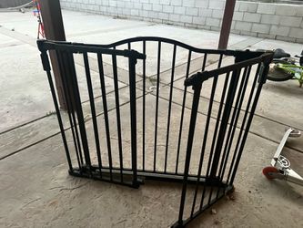 Baby gate