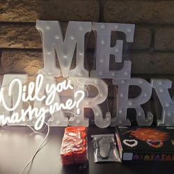 "Marry Me" Bundle Set & LED SIGN Marriage Proposal set up