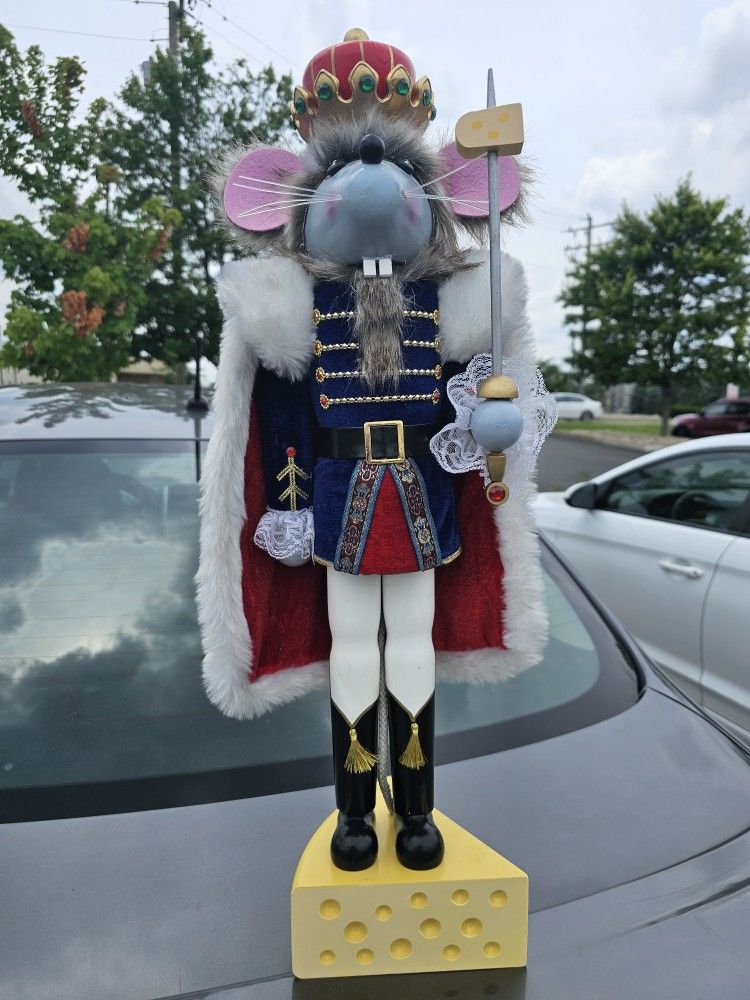 $125.00 - 2FT Christmas Nutcracker King Mouse, Rare Find!  On Cheese Base/Cheese On Sword!  LOWEST PRICE OFFER!
