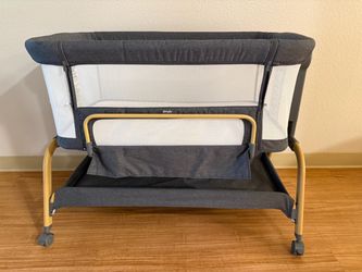 Jimglo Baby Bassinet