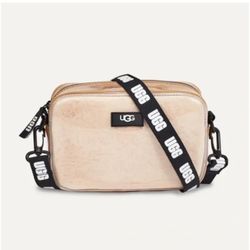 New Small UGG Crossbody   $35**Firm**Message Me only if Interested Pick Up Oxnard, California 93033 