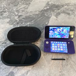 Nintendo 2DS XL With Case