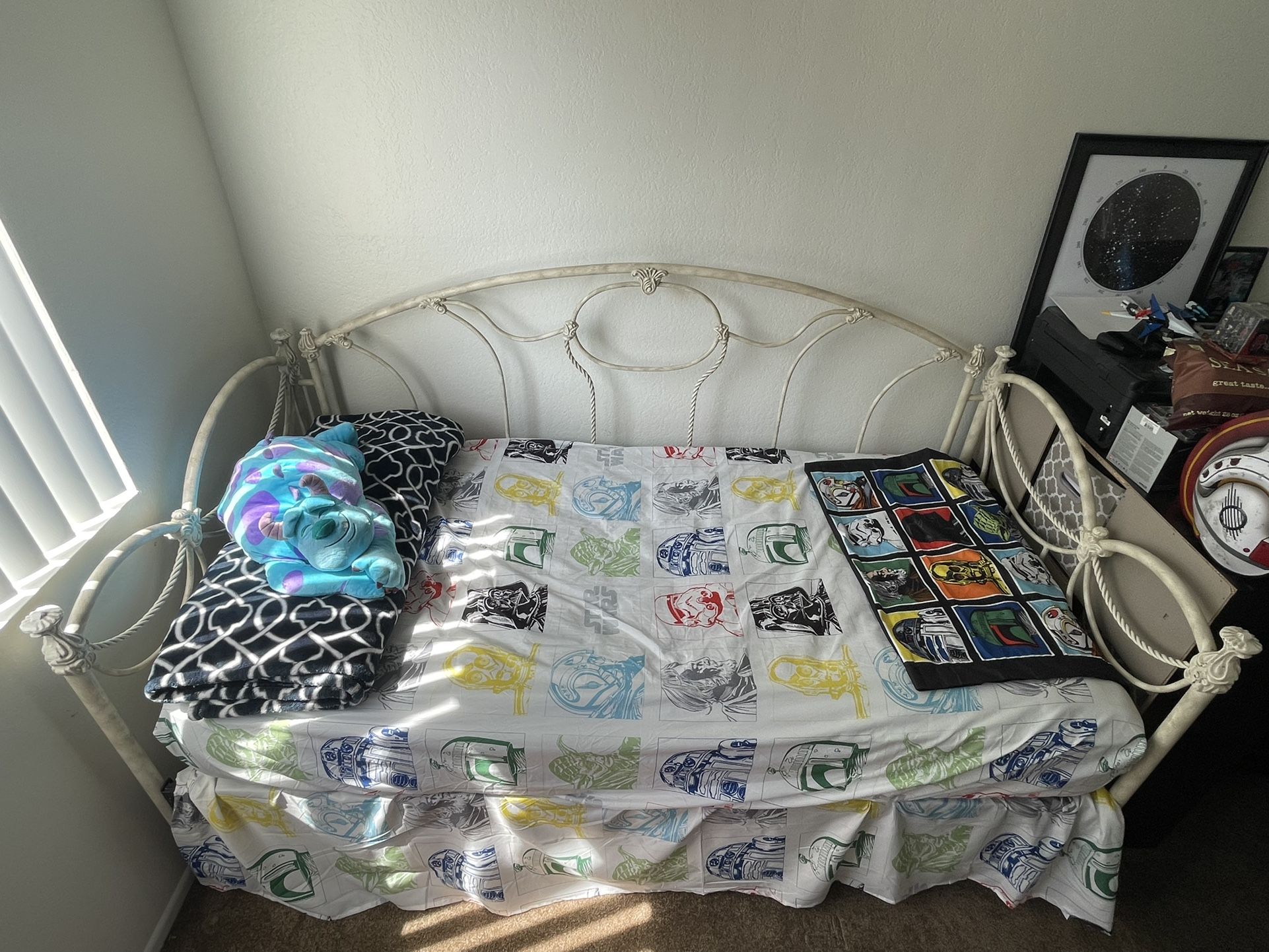 Pick Up TodayAntique Finish Daybed for Sale in Riverside, CA OfferUp