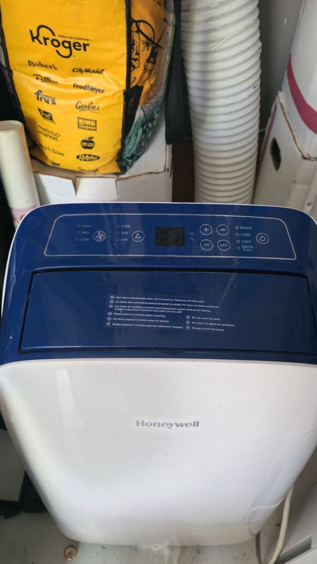 Honeywell Portable AC Unit – Works Great – Hose Included