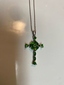 Sterling Silver Necklace with Emeralds