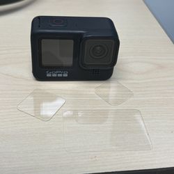 Go Pro Hero 9 Black with 128gb SD Extreme Card Trade