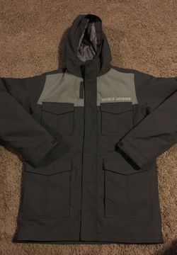 Under Armour Jacket Size Small