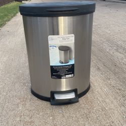 Stainless Steel Step Can 14.2 Gallon