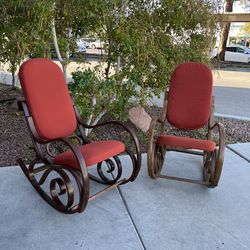 Pair of vintage MCM rocking chairs ( can deliver for $10 )