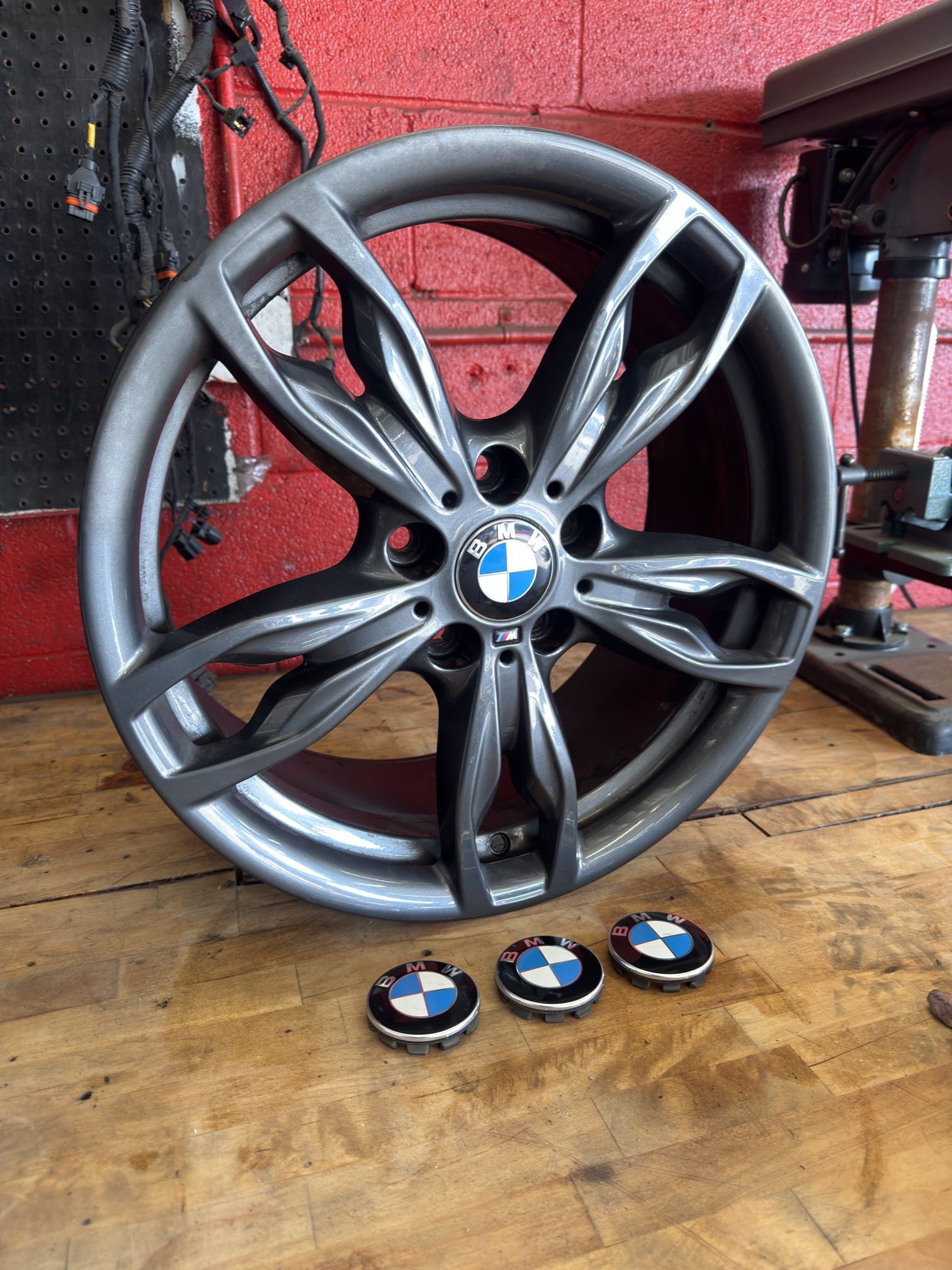 Set of OEM BMW 18 Inch Wheels for Sale in Los Angeles, CA - OfferUp